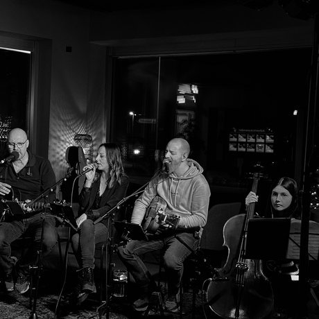 Erleben, geniessen und verweilen Erleben, geniessen und verweilen