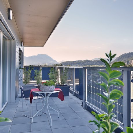 Zimmer und Studios im Hotel Rhy in Oberriet Zimmer und Studios im Hotel Rhy in Oberriet